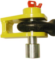 Bulldog SA11 Towing Eye Lock - For towing eyes up to 33mm thick with a hole diameter up to 47mm